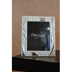 Ottaviani 25584AM frame